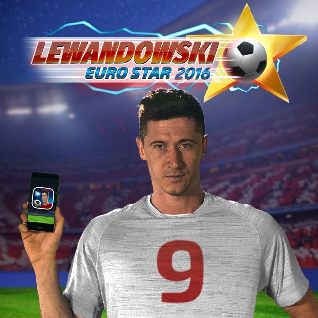 Lewandowski: Euro Star 2016 Challenges Fans to a Keepie-Uppie Competition